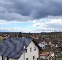 !! Bezahlbare 4 Zimmer-Dachgeschoss-Wohnung in Hohenhaslach !! - Sachsenheim