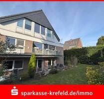 Ein- bis Zweifamilienhaus mit Garagen - Krefeld Sollbrüggen