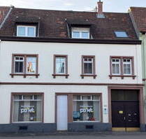 Ohne Markler: Vorder- und Hinterhaus in Seckenheim - Mannheim