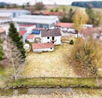 Sofort frei: Einfamilienhaus auf großzügigem Grundstück, mit Nebengebäuden - zu verkaufen - Bodenkirchen Bonbruck