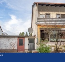 DHH mit Garten in Fürth - Unterfarrnbach
