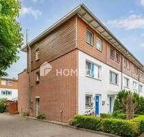 Endreihenhaus, 5 Zimmer mit Kamin, Dachterrasse, Garten und Stellplatz... - Hamburg Billstedt