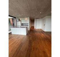 Hochwertige moderne 3 Zimmer- Wohnung mit Blick über Konstanz