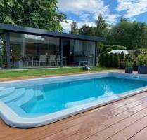 Sonderzins! Entdecken Sie Ihr Traumhaus: Einzigartiges Einfamilienhaus mit Pool und Hacienda! - Großröhrsdorf