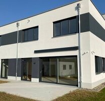 Großzügiges Büro mit Terrasse und modernster Ausstattung - Eibelstadt
