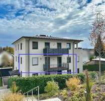 Neuwertige, barrierefreie 2-Zimmer-Wohnung mit Aufzug, Balkon und Wohlfühlcharakter - Traunreut