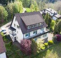 Vielseitiges Mehrfamilienhaus mit großem Grundstück im Christophstal - Freudenstadt