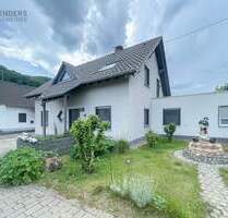 Neuwertiges Einfamilienhaus in Ralingen-Wintersdorf mit großem Garten und unverbaubarer Lage - Ralingen an der Sauer / Wintersdorf Olk