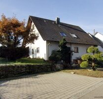 Vielseitiges ZFH in romantischer Lage von Oberachern