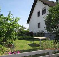 Einzigartiges Zweifamilienhaus mit Einliegerwohnung in idyllischer Ortsrandlage von Neuried-Schutterzell