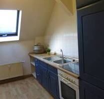 Schöne 2-Zimmerwohnung mit EBK im Dachgeschoss - Chemnitz Yorckgebiet