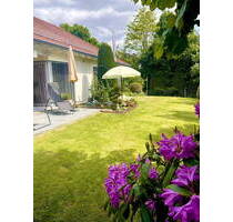 Stilvoller Bungalow mit separater Einliegerwohnung in ruhiger Umgebung, Provisionsfrei - Neu-Ulm Holzschwang