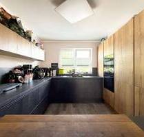 F&D | Haus im Haus - familienfreundliche EG-Wohnung auf zwei Ebenen mit Garten - Villingen-Schwenningen