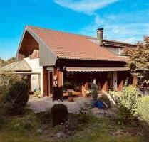 Zweifamilienhaus mit Potenzial! Ideal für Wohnen und Arbeiten, Mehrgenerationen oder Familien. - Freiberg am Neckar Geisingen