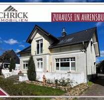 Energetisch sanierte Rarität: Unter 100 kWh(m²*a) Energiebedarf und wunderbar offene Aufteilung - Ahrensburg Am Aalfang