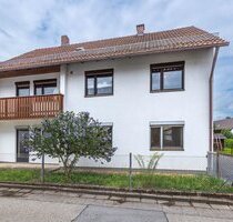 Sofort verfügbares Ein- bzw. Zweifamilienhaus mit großzügigem Garten und Nebengebäuden zu verkaufen - Neufahrn