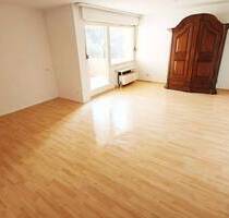 Gepflegtes 1-Zimmer-Appartement mit sonnigem Balkon in zentraler Wohnlage von Stuttgart-Sommerrain