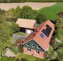 Traumhaftes Einfamilienhaus mit Einliegerwohnung und großem Garten - Bollewick