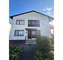 :: Gepflegtes Zweifamilienhaus mit sehr viel Platz und großem Garten (H 541):: - Groß-Rohrheim