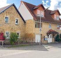 +++ Im Doppelpack: 2 vermietete, moderne Wohnungen + Backsteinhaus zum Sanieren * Nebengebäude +++ - Sulzheim