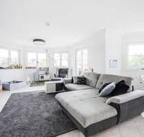 AIGNER - Großzügige, gepflegte und ruhige 4-Zimmer-Wohnung mit drei Balkonen - Olching