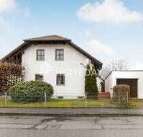Attraktives Einfamilienhaus mit 6 Zimmern, Duplexgarage und EBK in ruhiger Lage von Baar-Ebenhausen