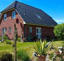 Modernes Einfamilienhaus mit Ferienbungalow im Speckgürtel der Hansestadt Stralsund - Sundhagen Brandshagen