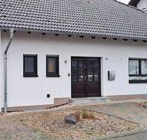Großzügiges Einfamilienhaus mit Einliegerwohnung & unverbaubarem Burgenblick - Provisionsfrei - Boppard Bad Salzig