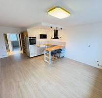 Freie 3 Zimmerwohnung mit Stellplatz in zentraler Lage! - Wedel