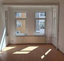 Schöne 3 ZKB mit Einbauküche und Balkon im 1.OG zu vermieten - Bremerhaven Lehe