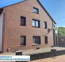 Wohnhaus mit 3 Wohnungen und 1 Ladenlokal ... - Lindhorst