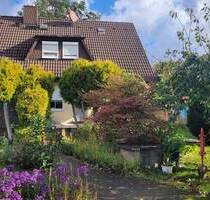 Stilvolles Einfamilienhaus mit Terrasse, Garage und zusätzlichen Gartenhaus (mit Ausbaupotenzial) - Ahrensfelde