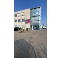 Provisionsfrei!!! Helle und gut aufgeteilte Bürofläche im Industriehafen in Mannheim - Mannheim / Neckarstadt-West Friesenheimer Insel