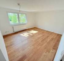**Besichtigung: Mi., 18.06.25 um 18:00 Uhr** Sonnige 3-Zimmer-Whg mit Wannenbad! - Eberswalde Finow