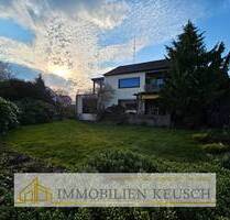 Viel Platz im EFH mit 2 Einliegerwohnungen in ruhiger Sackgasse und begehrter Lage mit schönem Garten - Bremen Mahndorf