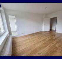 WILLKOMMEN Daheim! 3 Zimmer + Balkon mit Blick ins Grüne + Einbauküche + Tageslichtbad + ruhige Lage - Kiel Pries