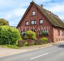 Reetdach-Rarität mit Halle und Garage - Hamburg Moorburg