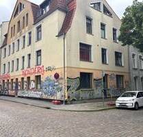 +++ Im Zentrum der KTV++ 2 weitere Wohnung im Haus zum Verkauf++ 4,5% Verzinsung++ - Rostock Kröpeliner Tor-Vorstadt