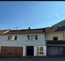 Renovierungsbedürftiges Einfamilienhaus in Siegburg - Rehlingen-Siersburg