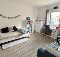 Altenfurt, hübsche gepflegte 1-ZW 37 m², EBK, ohne Balkon im Hochparterre - Nürnberg Altenfurt - Moorenbrunn