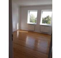 Wohnen in der Holtenauer Str. - 500,00 EUR Kaltmiete, ca.  48,00 m² Wohnfläche in Kiel (PLZ: 24106) Wik Bezirk 2
