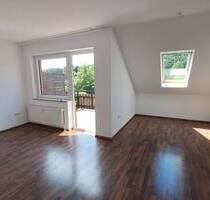 Wohnung mit Balkon und Blick ins Grüne - Altenholz Stift