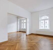Sonnige 5-Zimmer-Balkon-Altbau-Wohnung nähe Wiener Platz! - München Au-Haidhausen