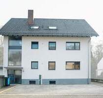 Attraktives Mehrfamilienhaus mit 4 WEs, voll vermietet, energetisch saniert - Ellerstadt Akaziensiedlung