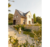 Sie lieben Sonne und viel Licht? Dann ist dies Ihr energiesparendes Town & Country Haus in Gebesee