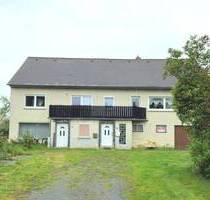 Freistehendes Zweifamilienhaus mit großem Garten im OT von Borken