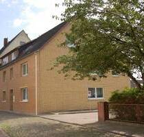 Gelegenheit: 2 12 Zimmer Wohnung in Preetz!