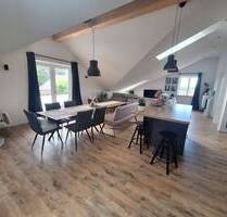 Traumhafte DG Wohnung in Rümpel