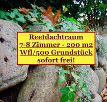 Fachwerk Reetdach und Edelstahl - modernes Wohnen in nostalgischem Anwesen - Quickborn