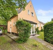 Charmantes 30er-Jahre-Haus mit großem Garten und Potential - Falkensee